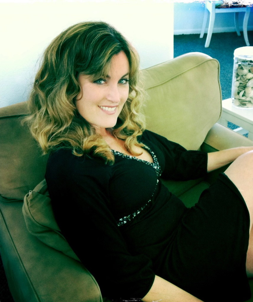 Couch-seductress-21